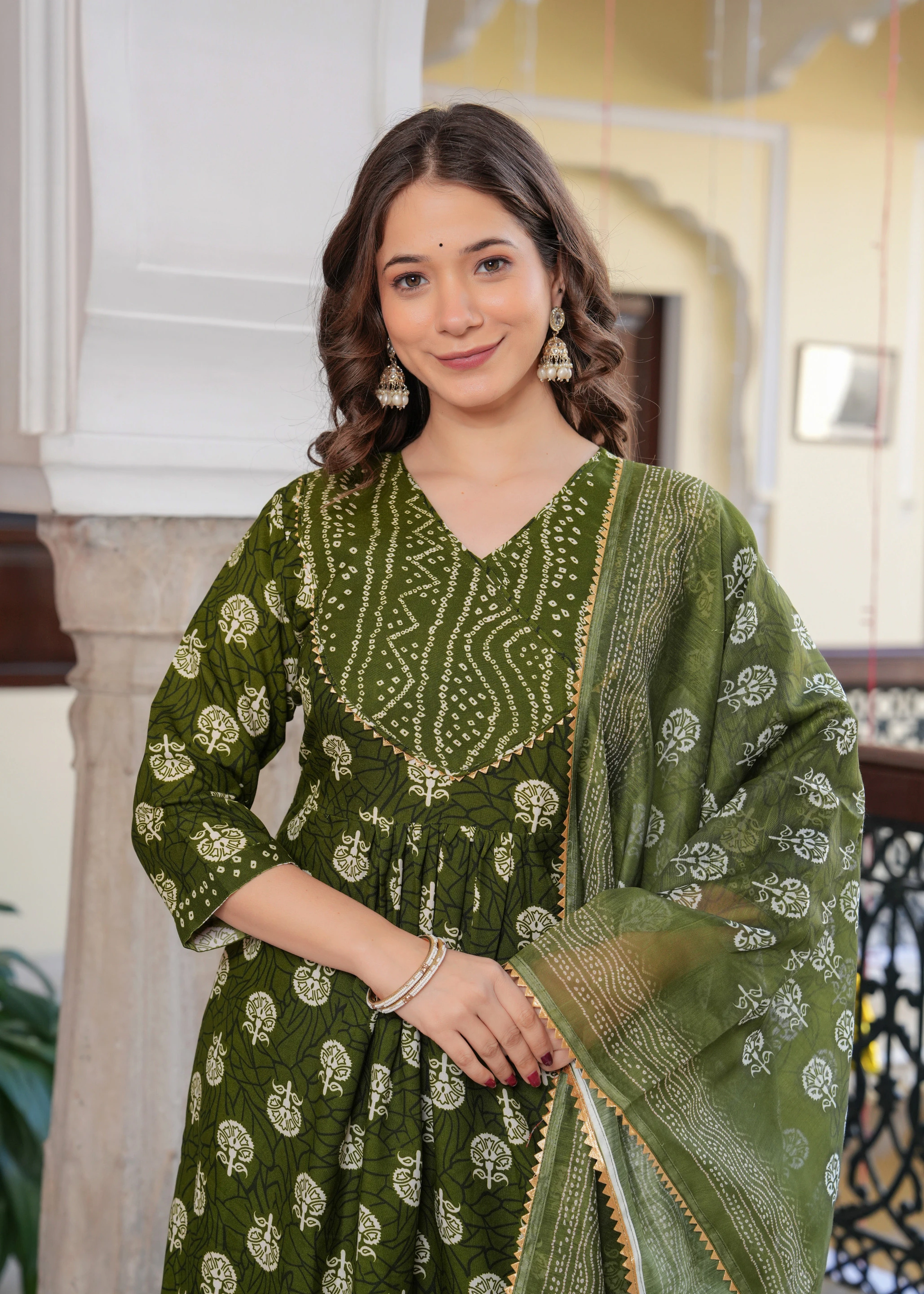 Hetvi Creation Women Cotton Blend Kurti Pant Dupatta Set