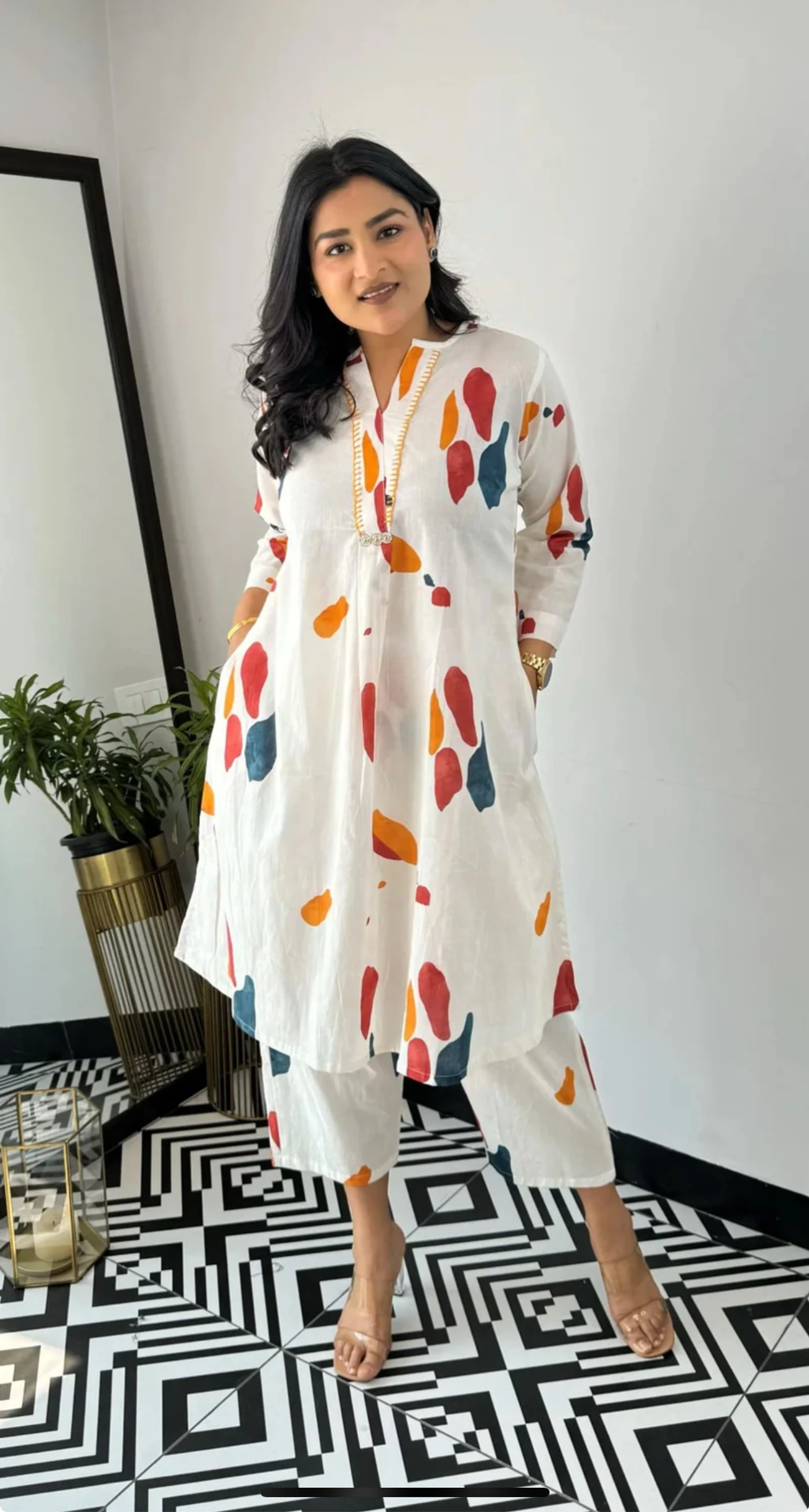 Hetvi Creation Women Cotton Blend Kurta Pant Set