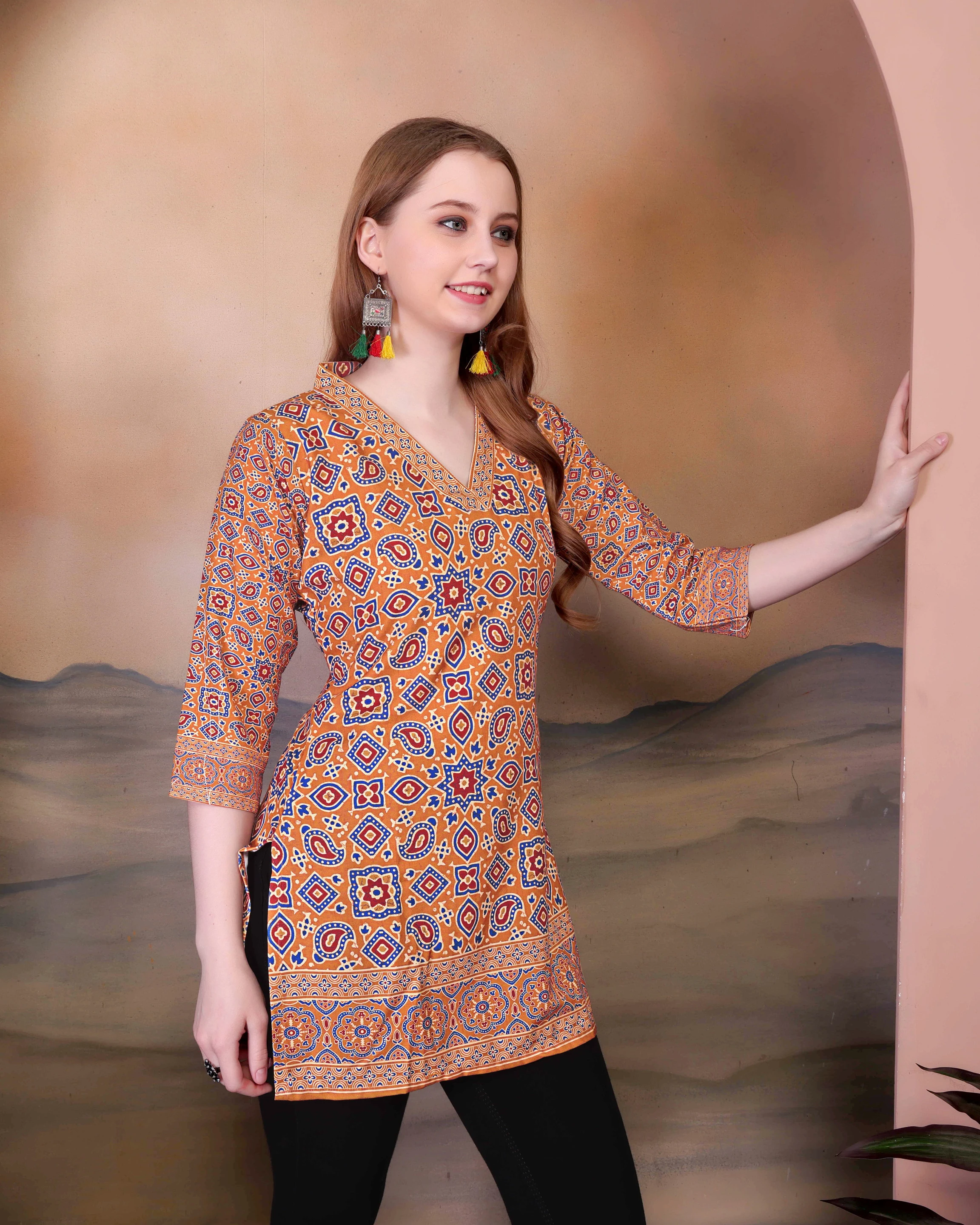 Hetvi  Creation Casual Regular Sleeves Self Design Women Multicolor Top
