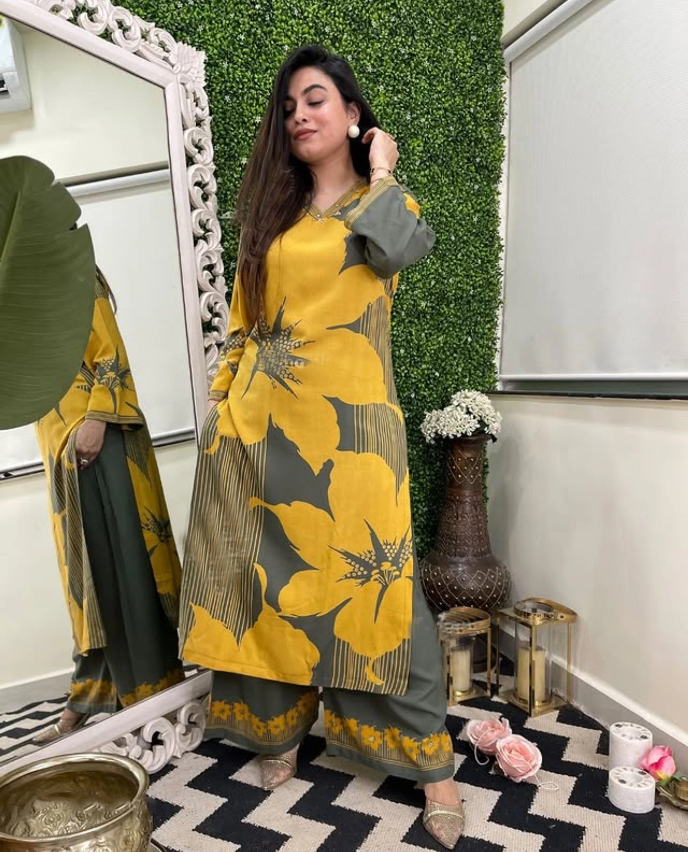 Hetvi Creation Women Cotton Blend Kurta Pant Set