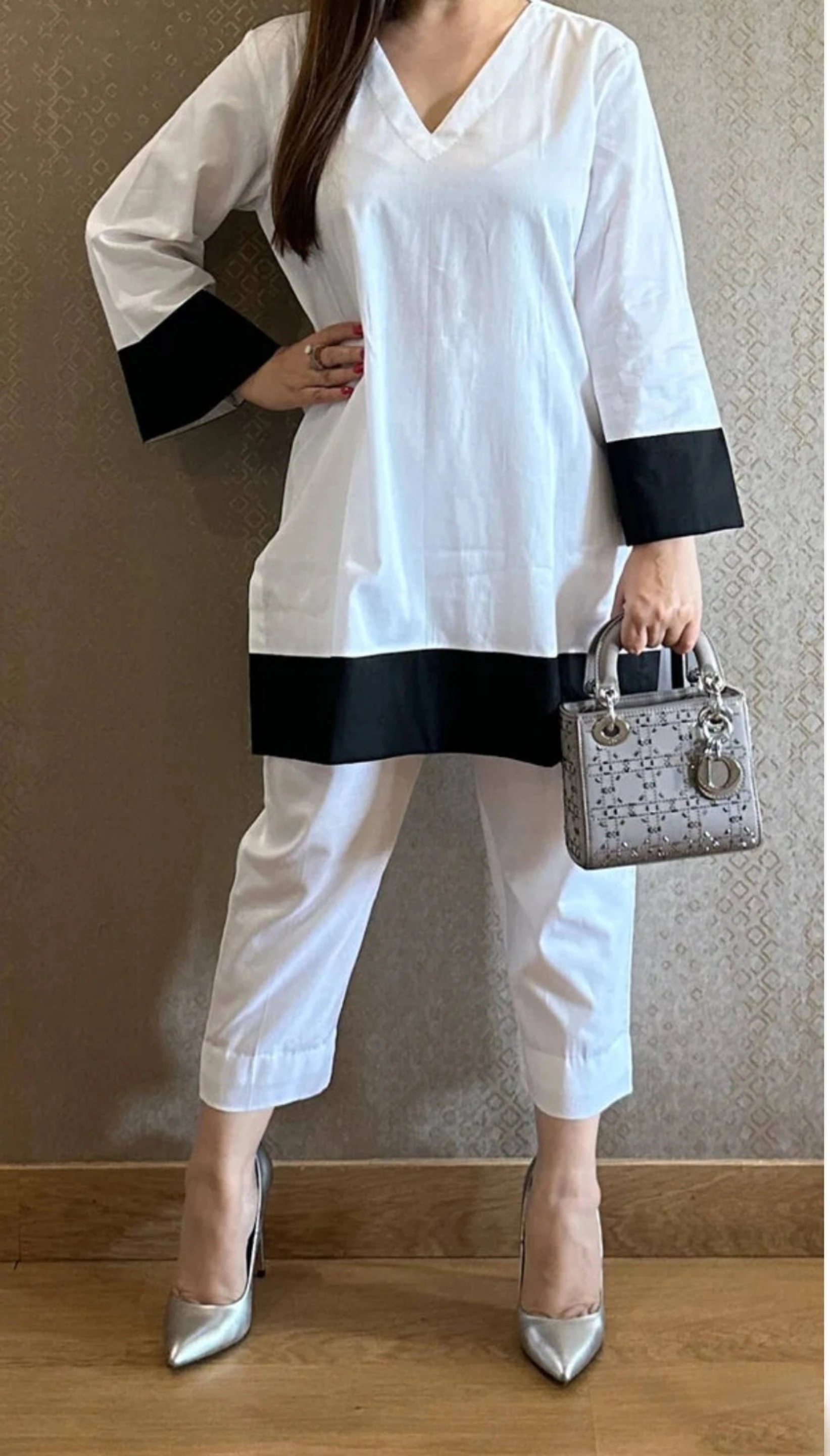 Hetvi Creation Women Cotton Blend Kurta Pant Set