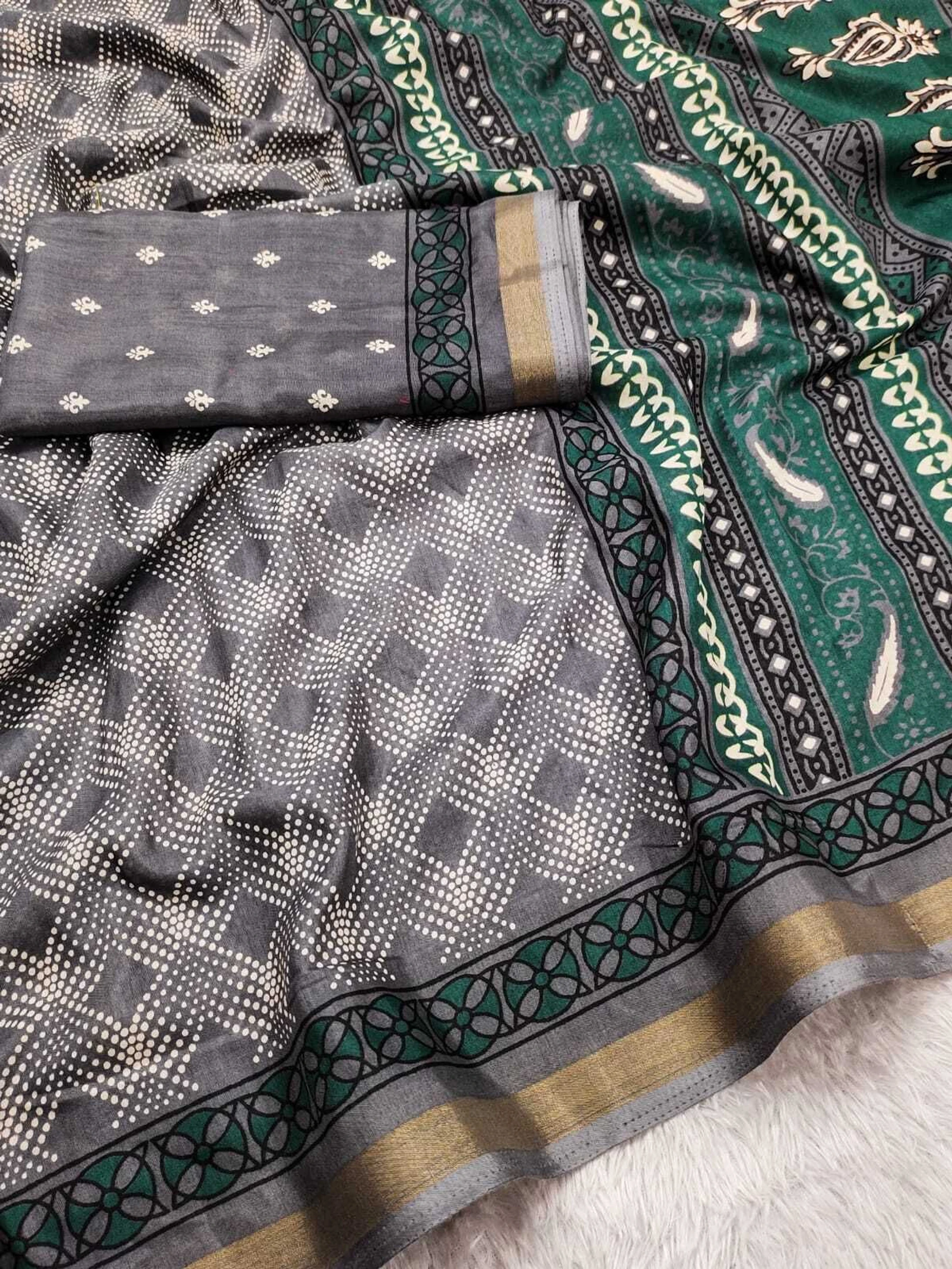 HETVI FASHIONS Embellished, Self Design, Floral Print, Woven, Printed Bollywood Mulmul, Cotton Blend Saree (Grey)