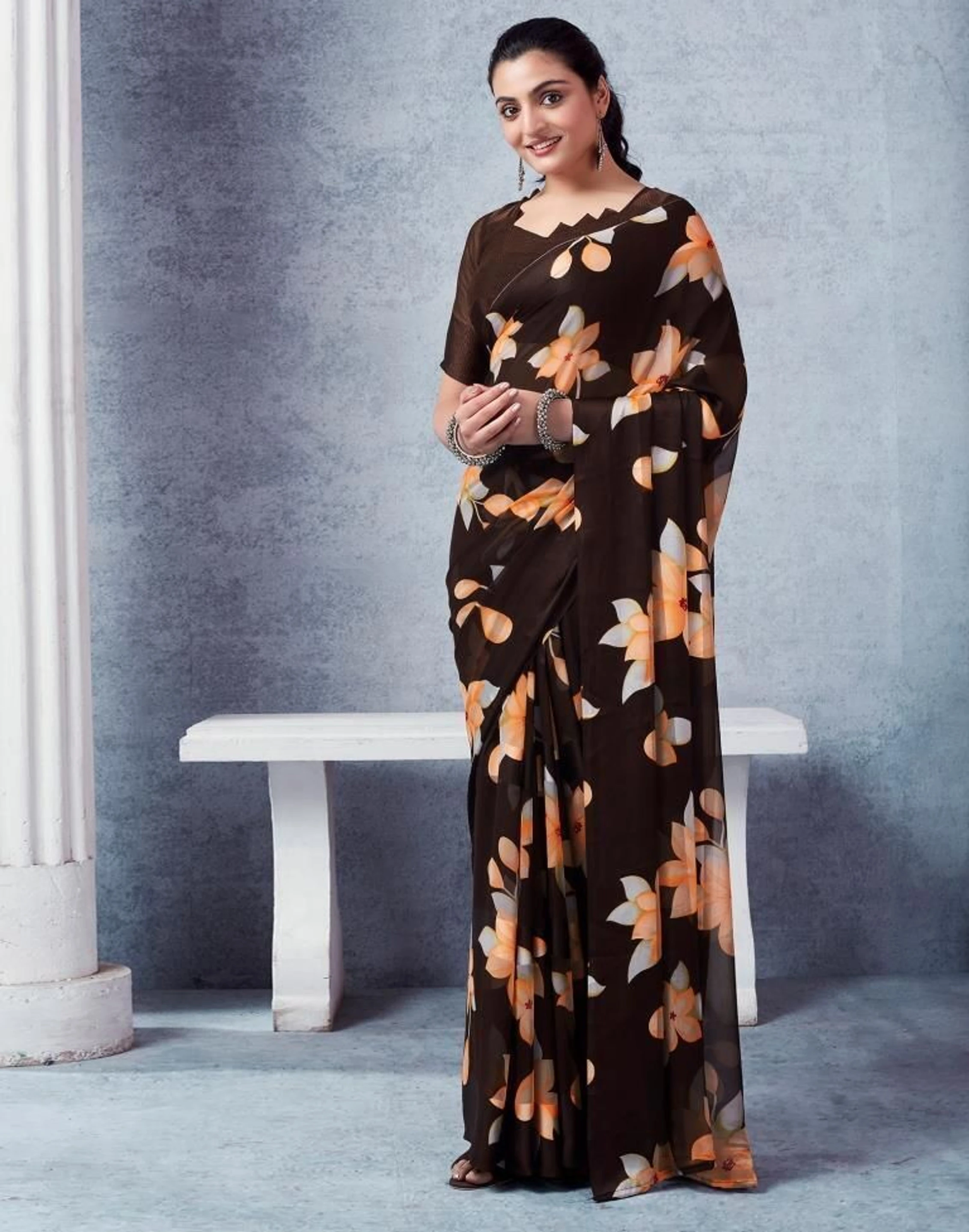 hetvi Printed Bollywood Georgette Saree (Orange)