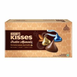 Hershey\'s Kisses Moments Chocolate Gift Pack, 129g