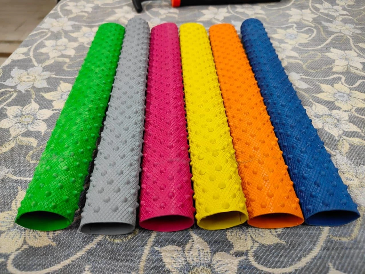 Textured Cricket Bat Grip, Non-Slip Design, 6 Colours Pack, Multi-Colour