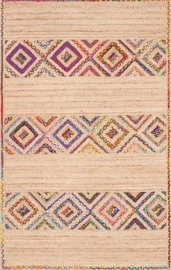 Geometric Patterned Area Rug