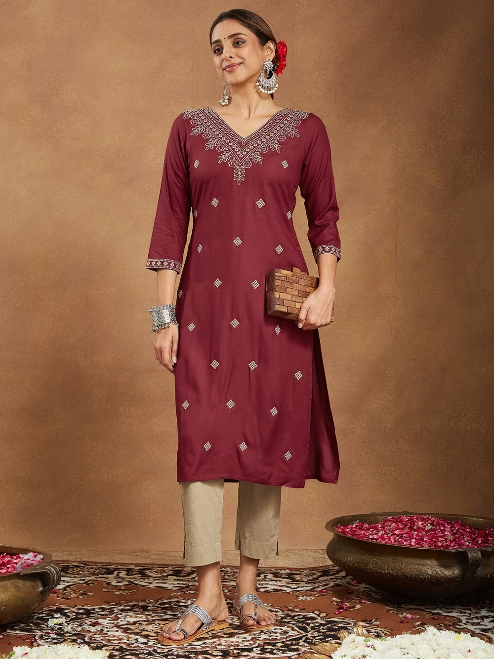 Janasya Women's Maroon Rayon Embroidered Straight Kurta