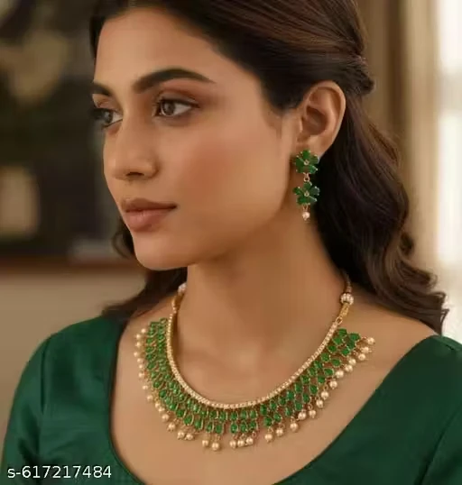 Stone-Studded Jewellery Set