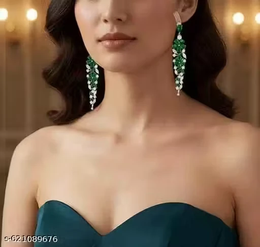Sparkling Elegance Luxurious Emerald American Long Earrings