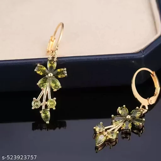 Marquise Necklace
