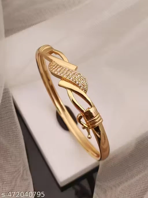 Sparkling Elegance Traditional Kundan Kada Bracelet