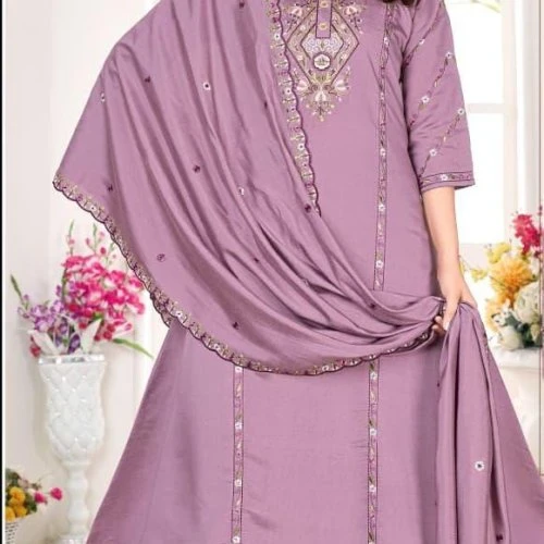 Lavender Embroidered Ladies Kurta Pant Dupatta Set