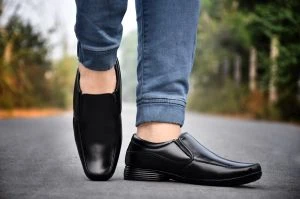 Mens Black Leather Slip On Shoe