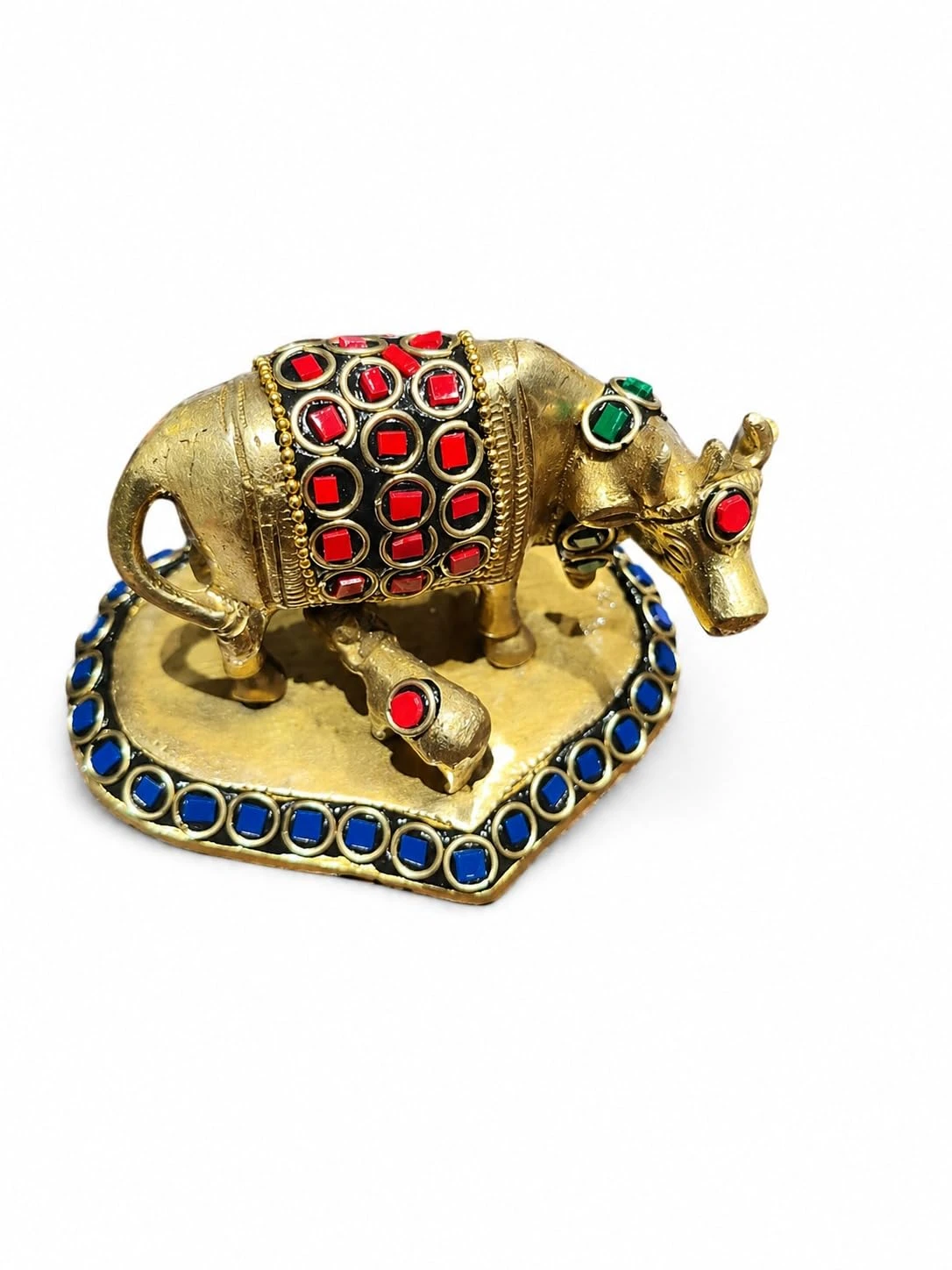 VM Store Brass Kamdhenu Cow with Calf Figurine, Gold, Gemstone Embellished, Hindu Religious Idol, Home Decor (Pack of 1)
